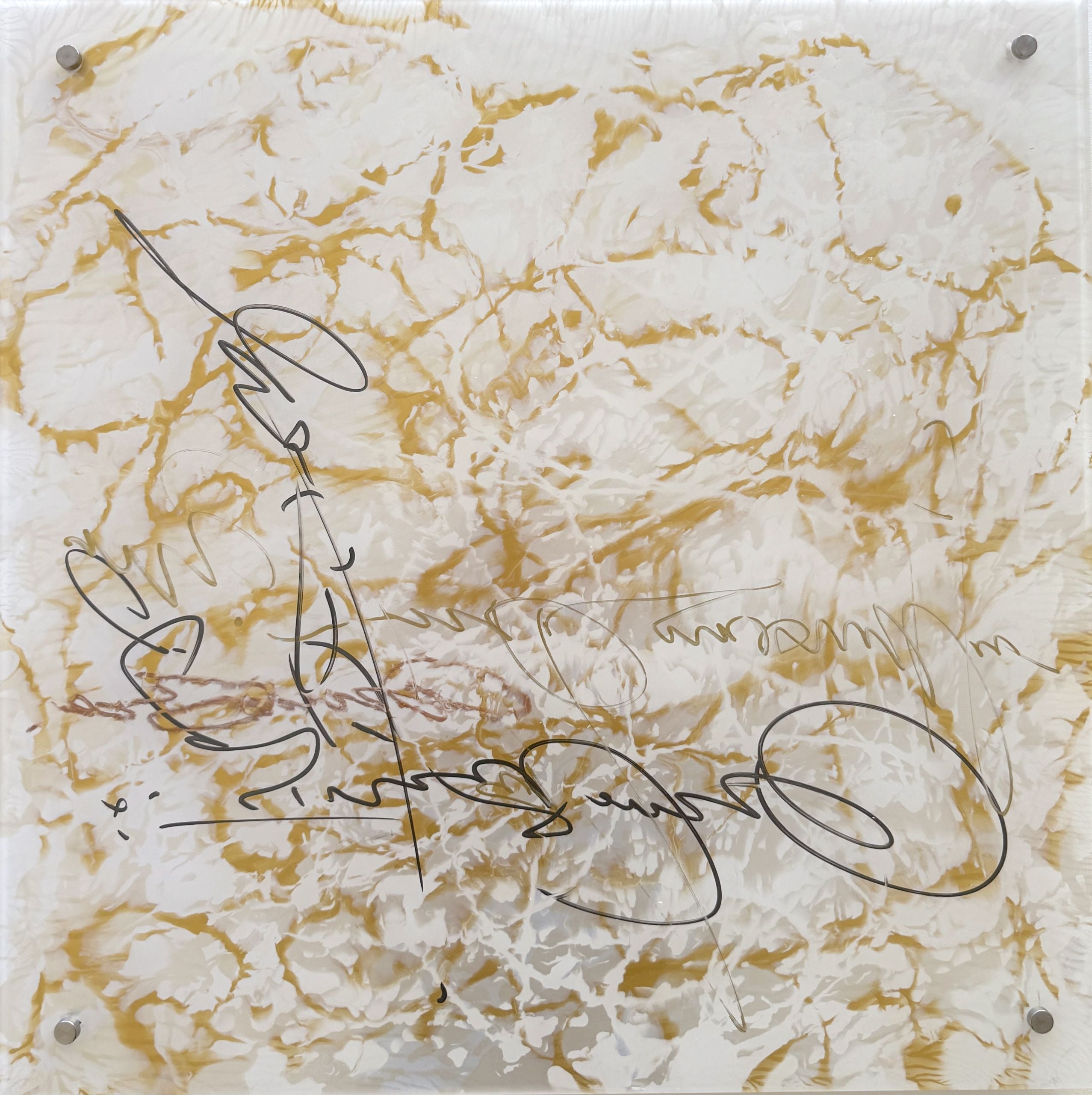 Signature in Gold 4