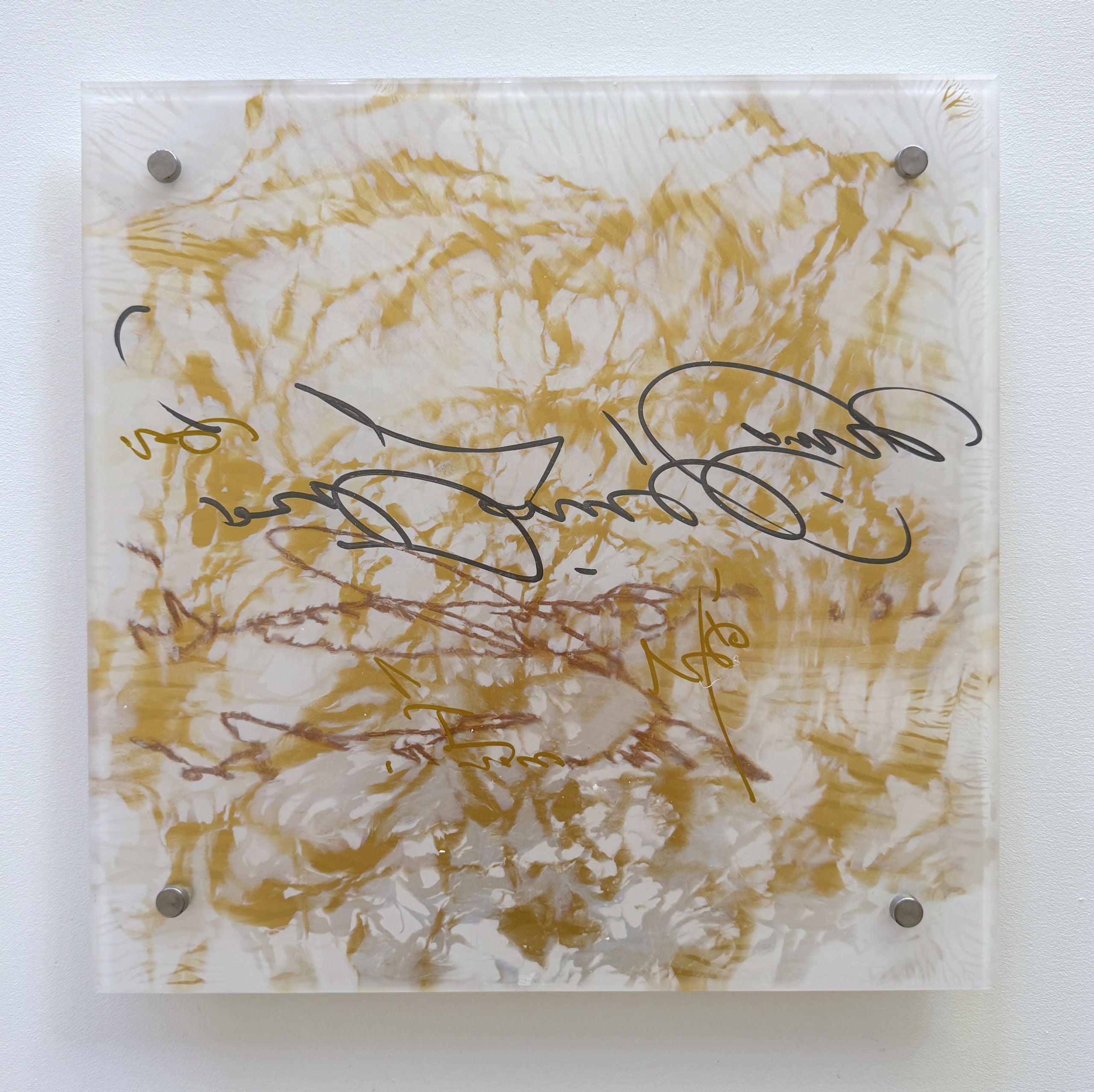 Signature in Gold 2