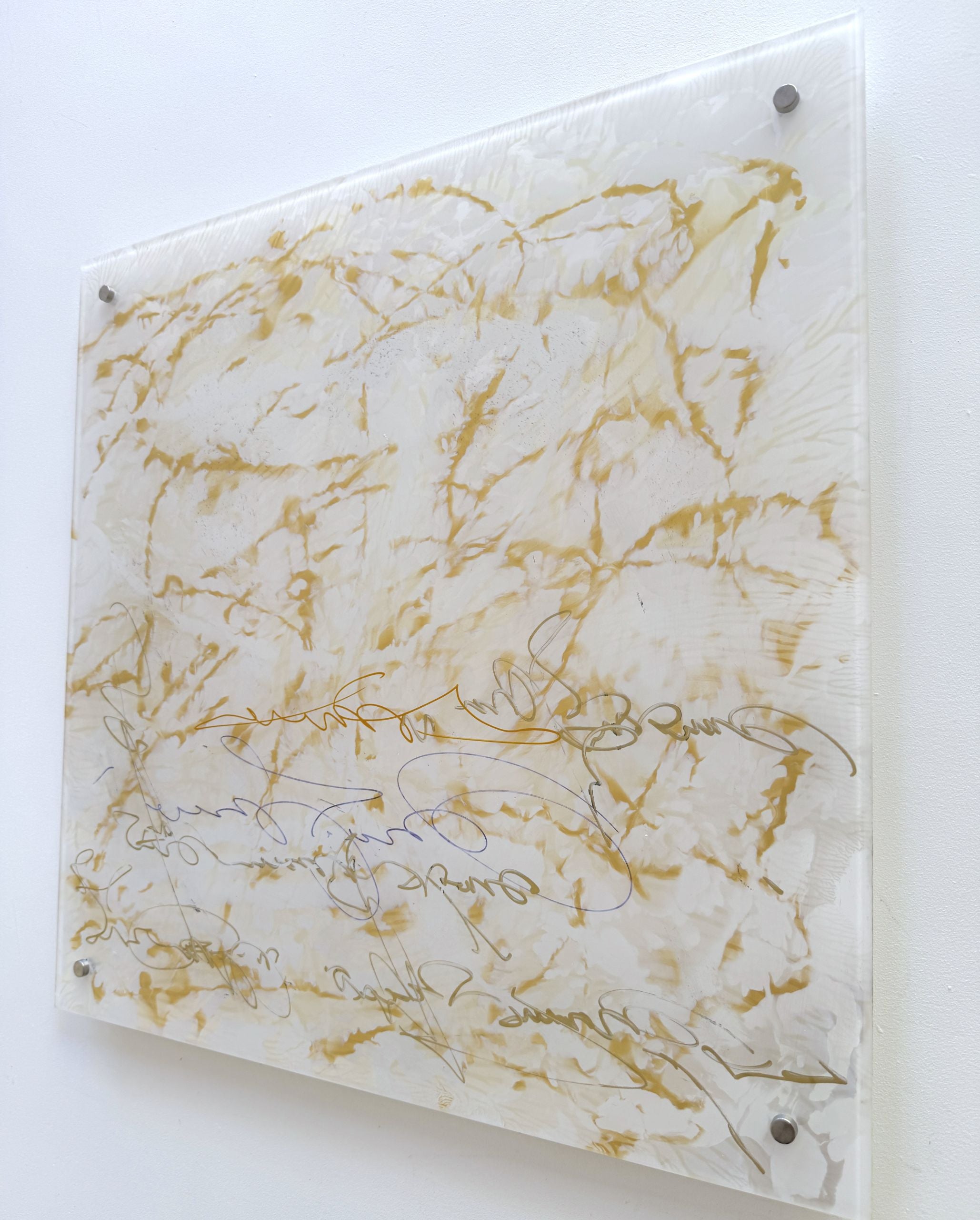 Signature in Gold 3