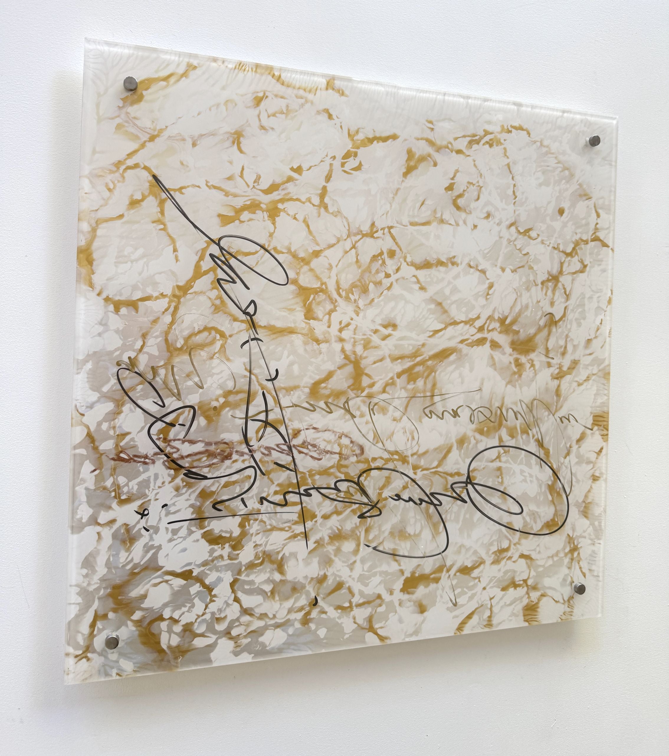 Signature in Gold 4