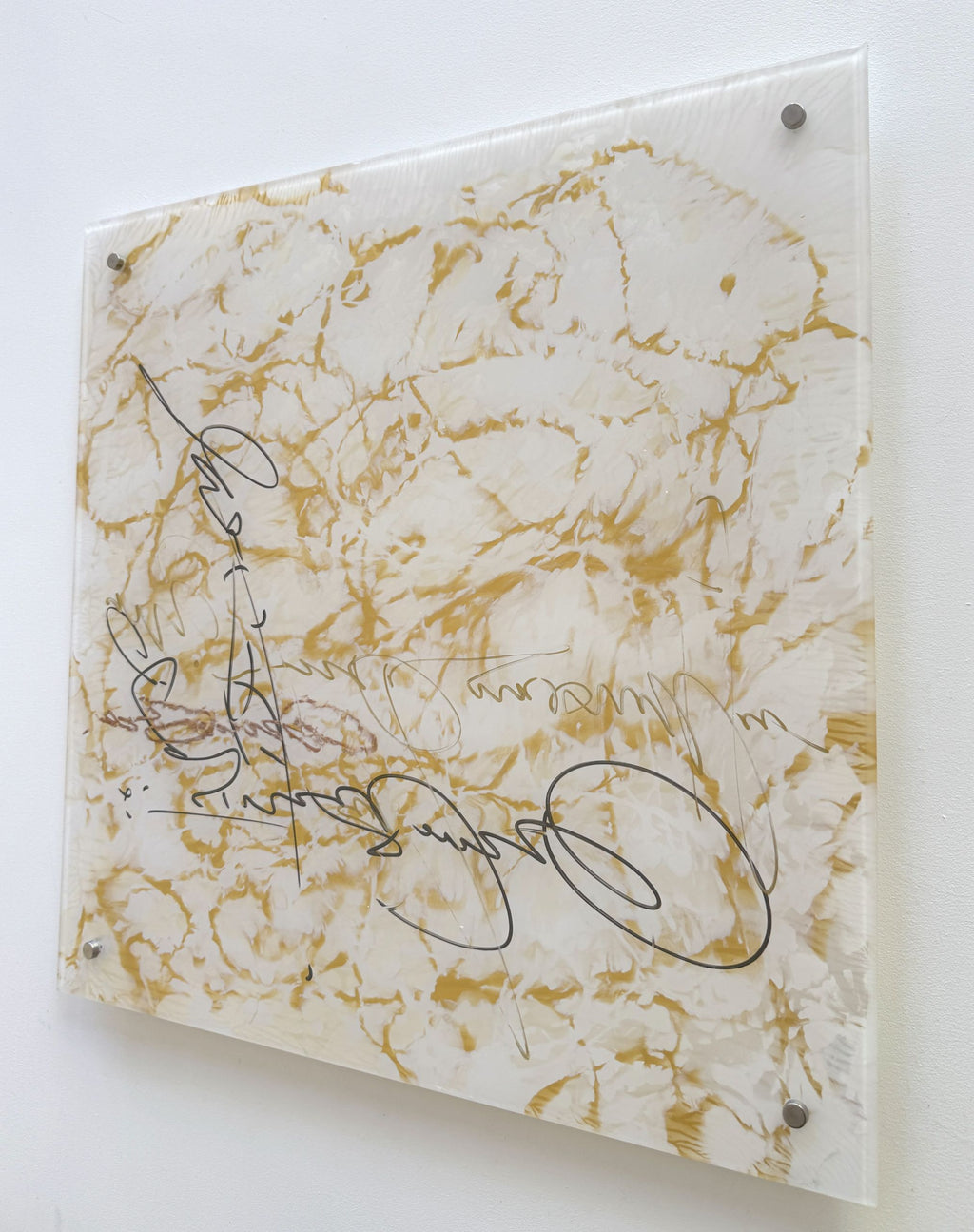 Signature in Gold 4