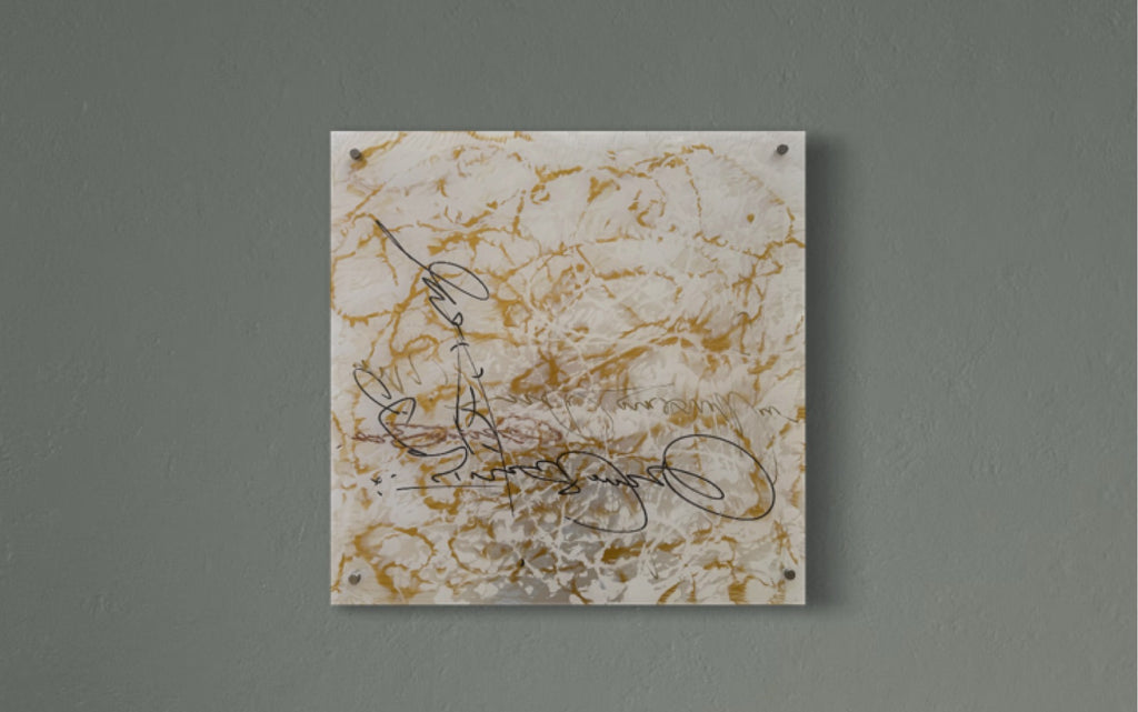 Signature in Gold 4